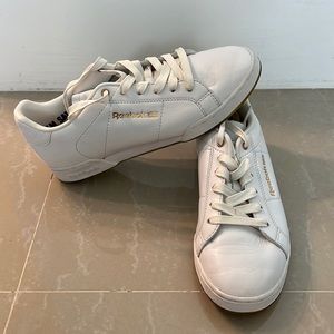 Women’s Reebok White Classic Sneaker Size 7